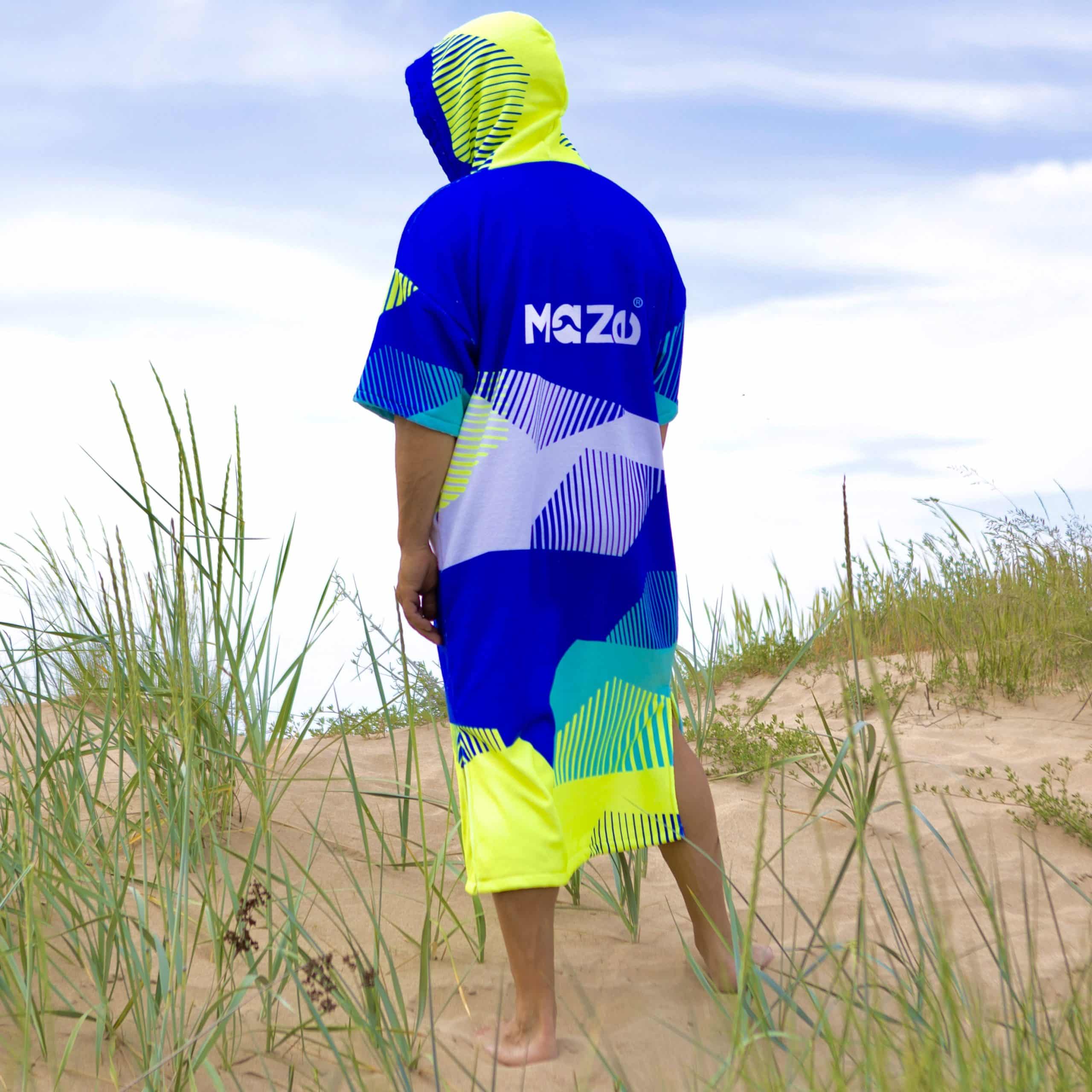 ПОНЧО MAZE GEOMETRIC WAVES