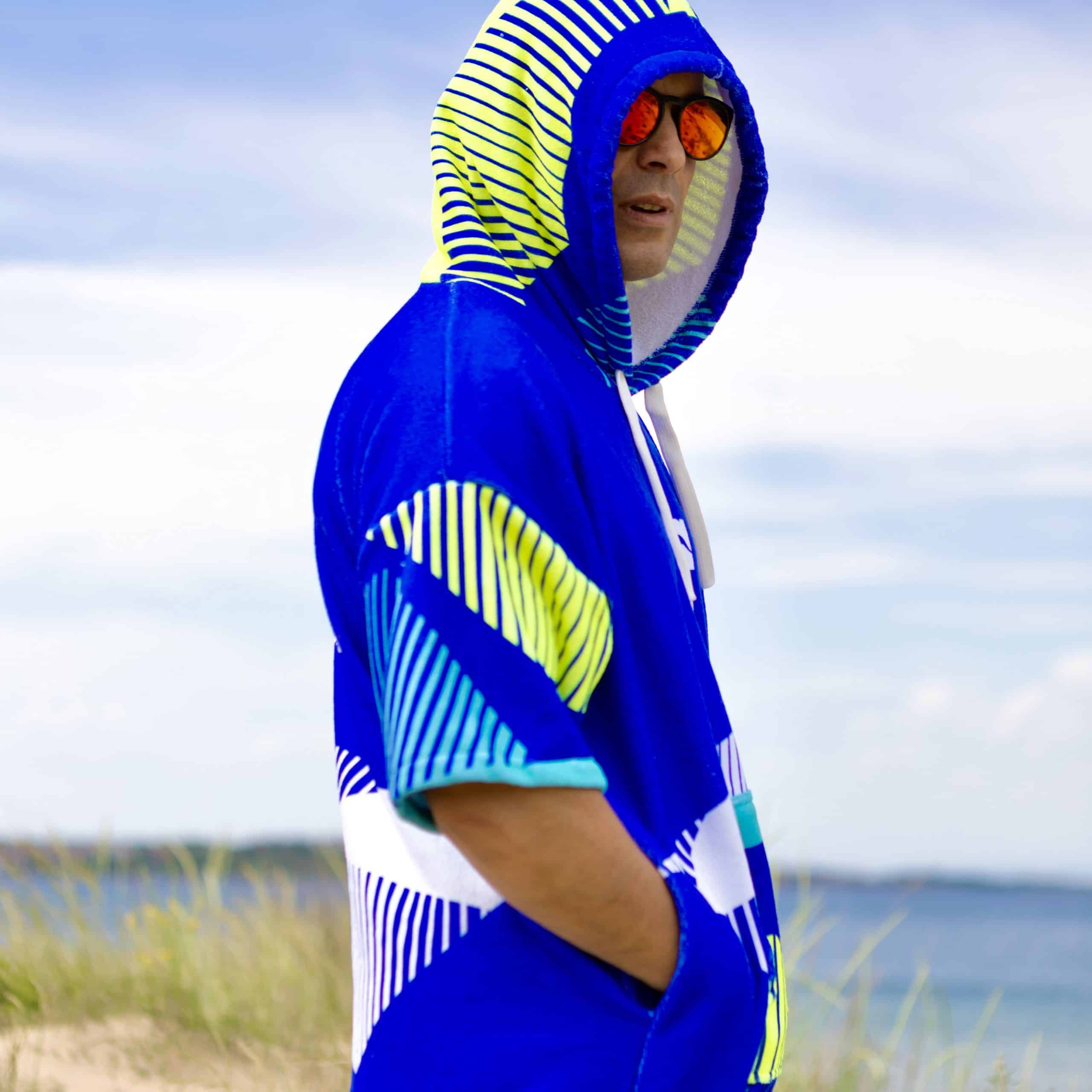 ПОНЧО MAZE GEOMETRIC WAVES