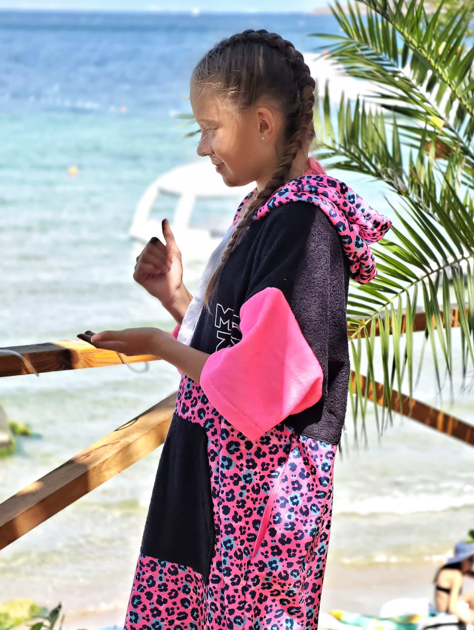 ДЕТСКО ПОНЧО MAZE LEO PINK