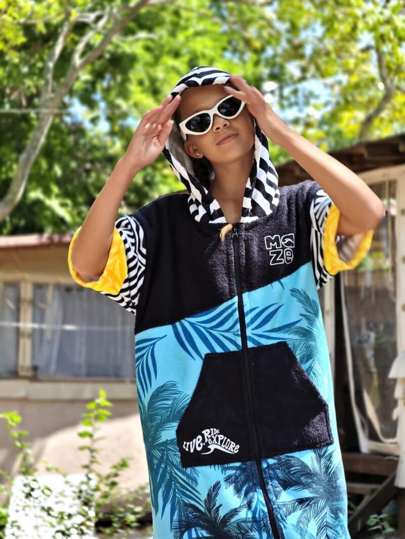ДЕТСКО ПОНЧО MAZE BLUE TROPICAL ZIP