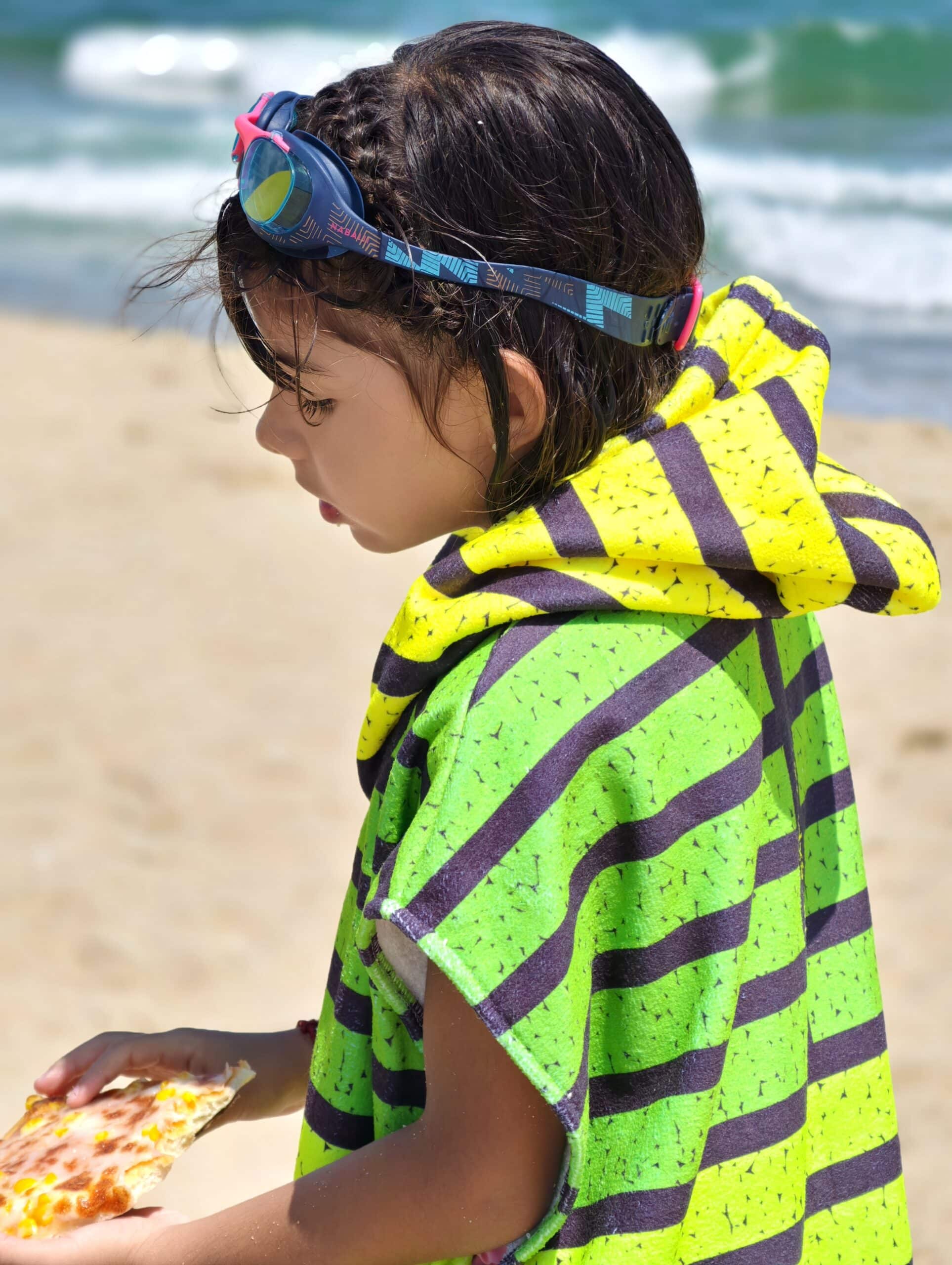 ДЕТСКО ПОНЧО MAZE STRIPES